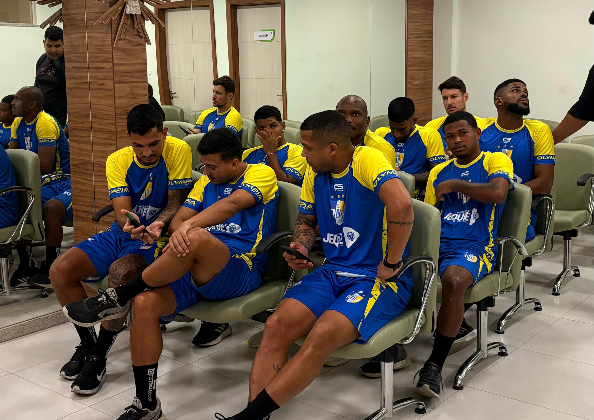 Atletas se apresentam no CT do Touro do Sertão para início da temporada 2026